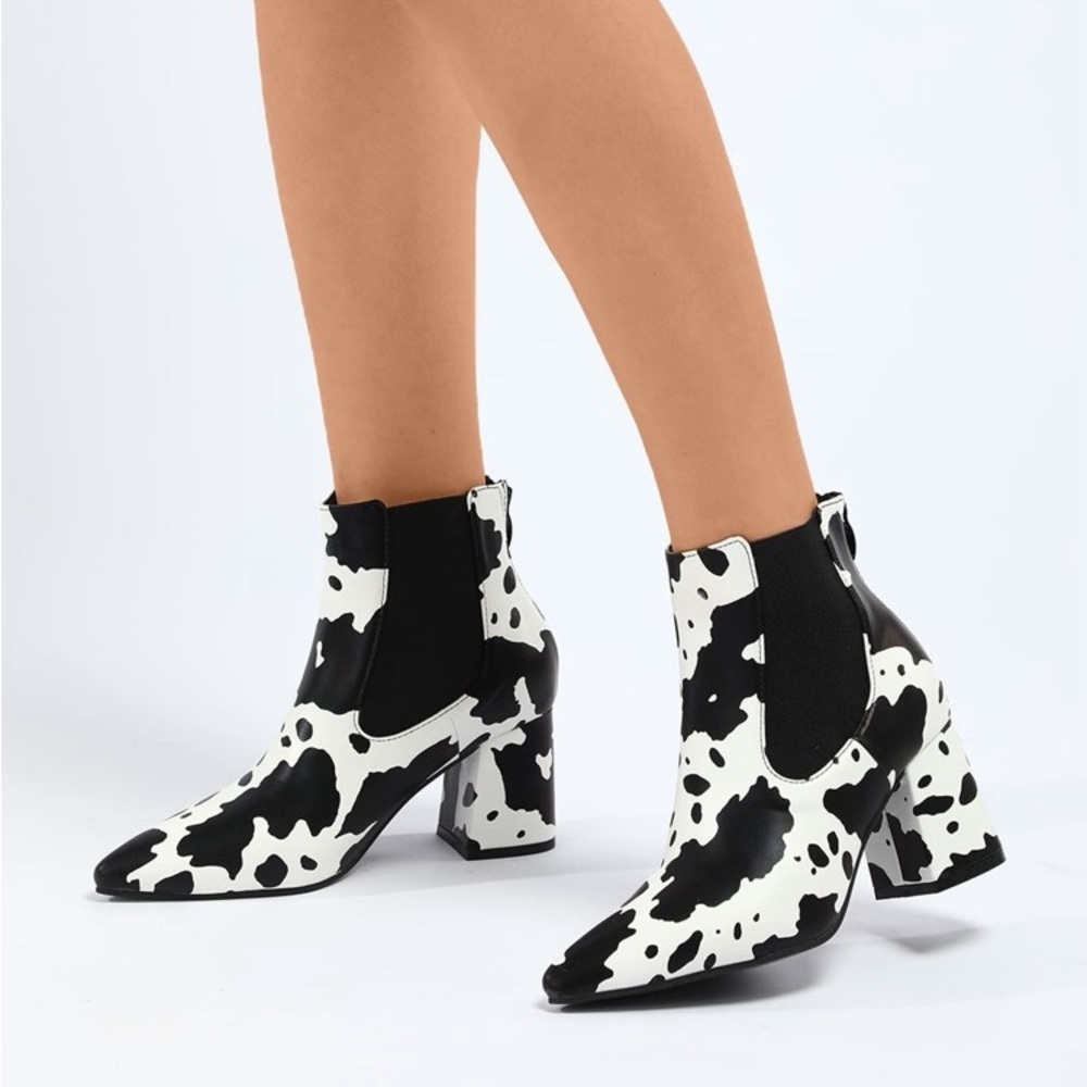 COW PRINT CHUNKY CHELSEA BOOTS
